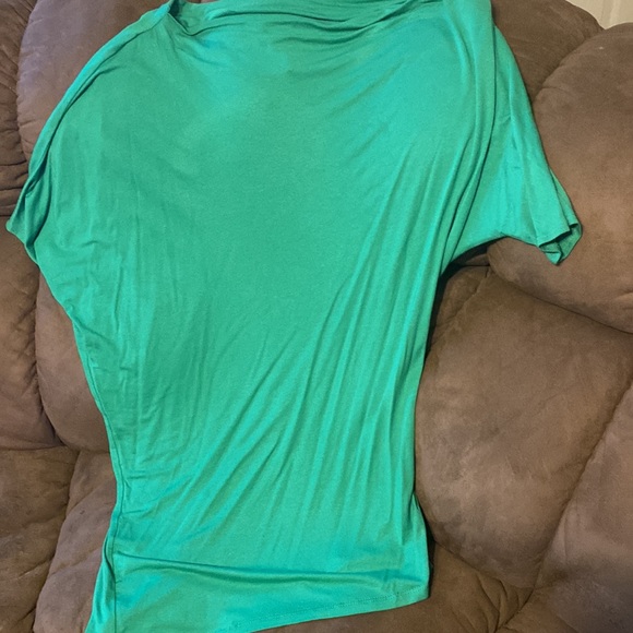 Top - Picture 3 of 4